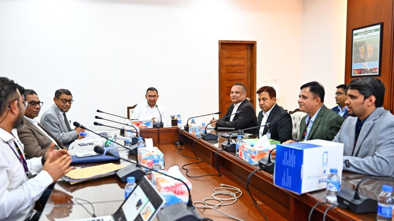 দেশীয় প্রযুক্তির ভেন্টিলেটর ও হাই-ফ্লো অক্সিজেন মেশিন তৈরিকারকদের প্রশংসা প্রধানমন্ত্রীর