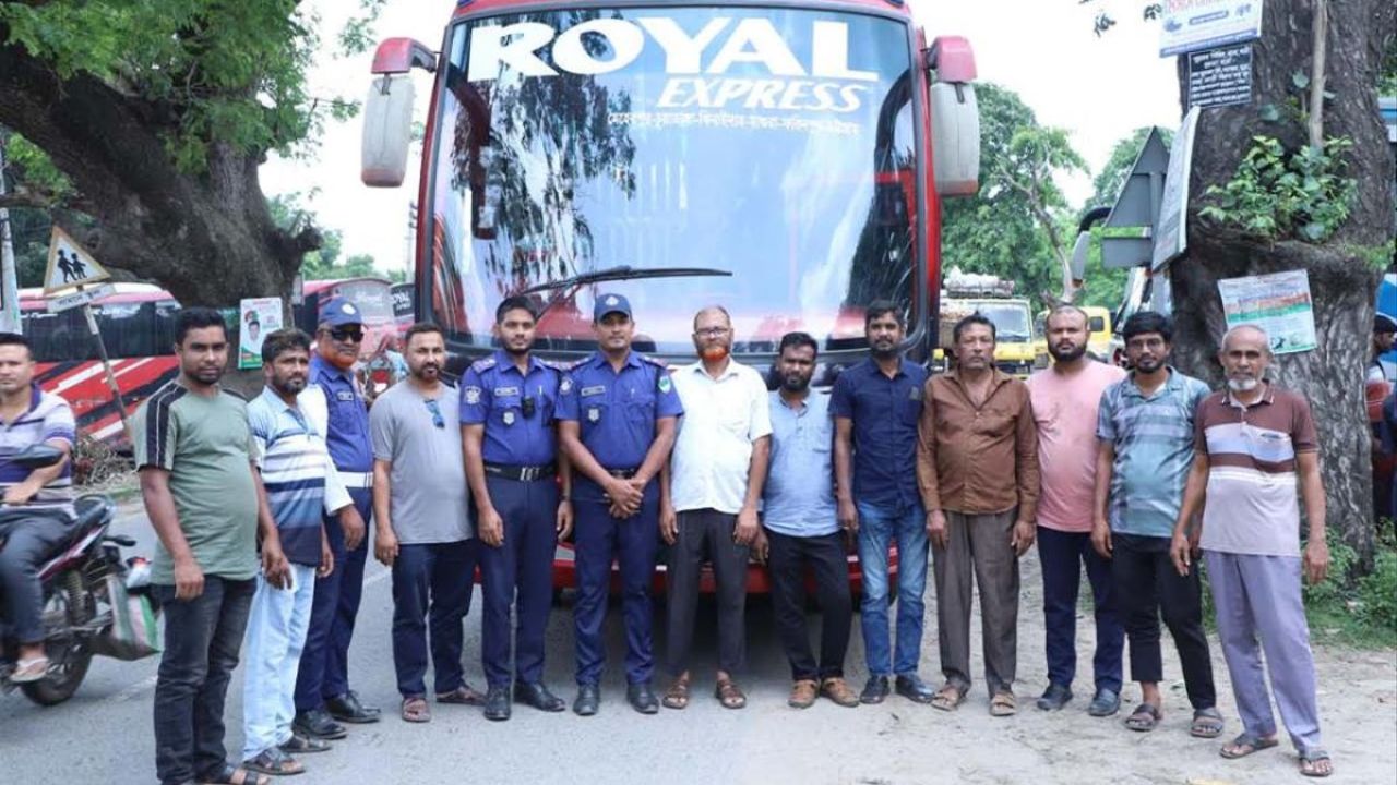 চুয়াডাঙ্গায় চালকদের ডোপ টেস্ট, কড়া বার্তা