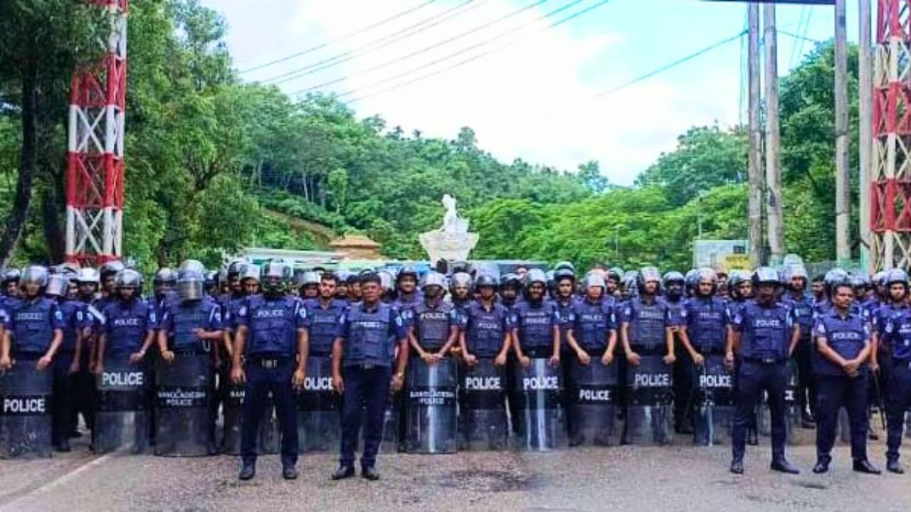 হবিগঞ্জ যাওয়ার পথে চার দফা বাধার মুখে এনসিপি নেতারা