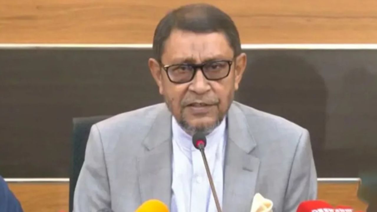 হাসপাতালের ‘দালালদের’ কাঠোর হুঁশিয়ারি স্বাস্থ্যমন্ত্রীর