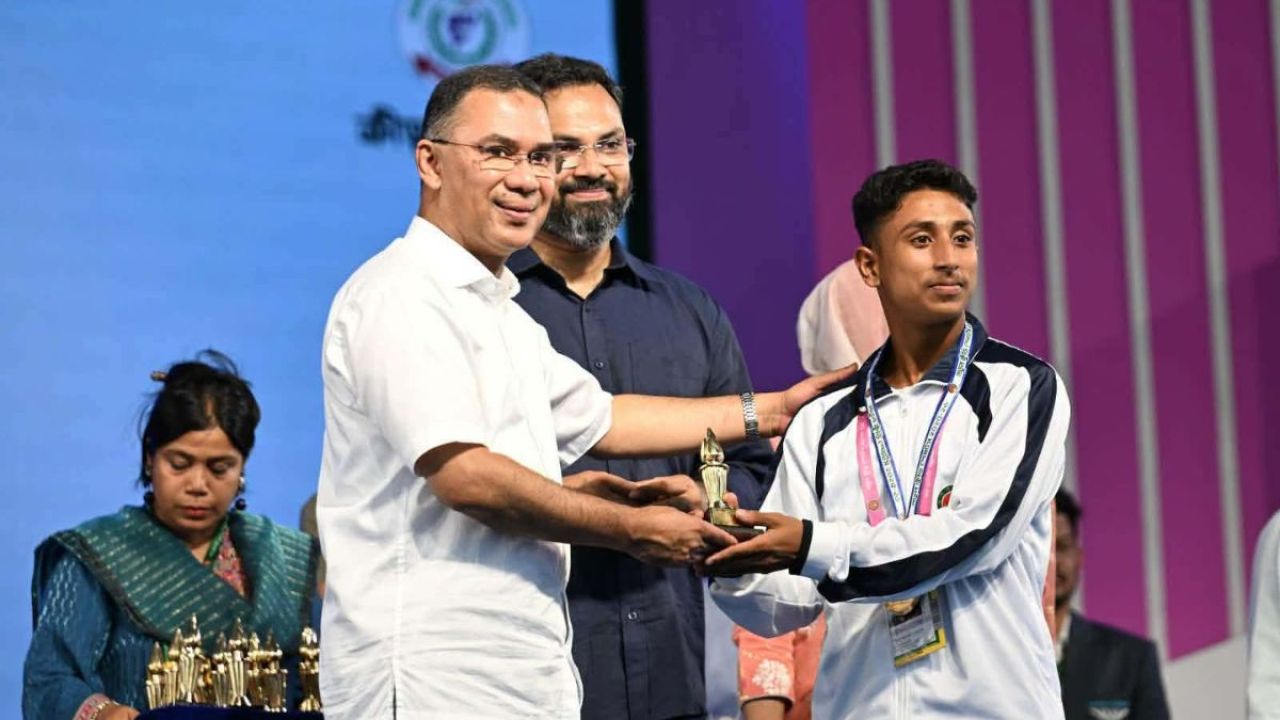 দেশের দ্রুততম কিশোর এখন সাতক্ষীরার জাকির