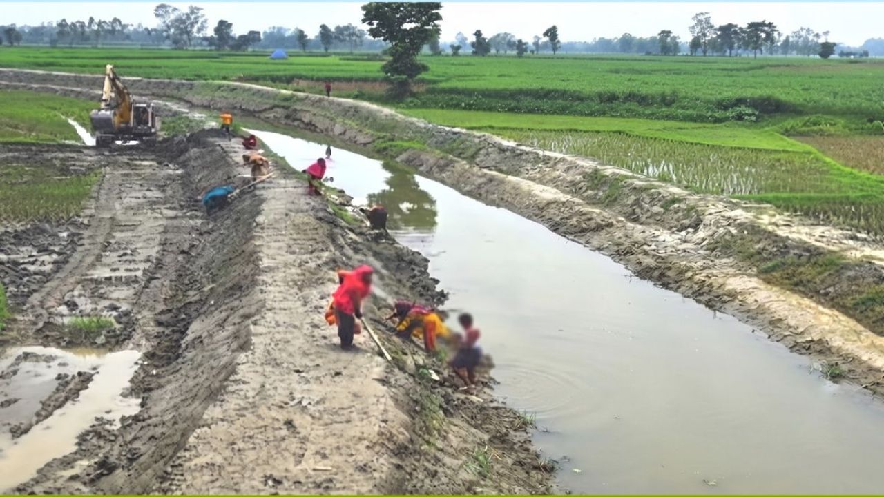 খাল খনন বন্ধ, কোষাগারে ফিরল সোয়া কোটি টাকা