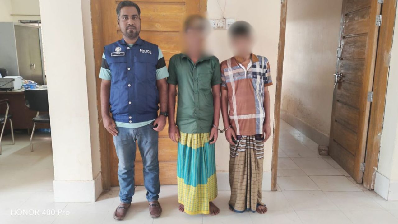 মাদকাসক্ত দুই ছেলেকে পুলিশে দিলেন মা