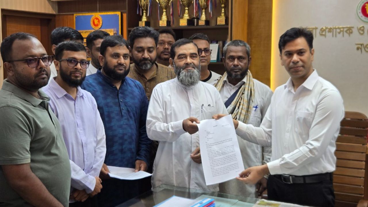 ৭ দফা দাবি নওগাঁর ১১ দলীয় জোটের