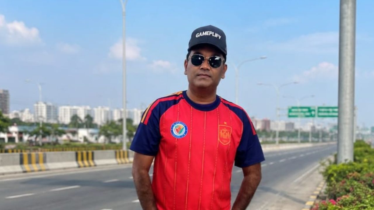 ‘ঢেউ’ গানে তিন বিভাগে সম্মাননা পেলেন এম এস দৌলা