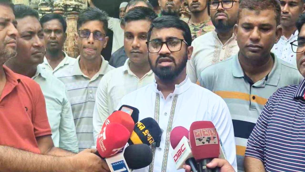 জামায়াত আমির গণঅভ্যুত্থানের সঙ্গে বেইমানি করেছেন : রাশেদ খাঁন