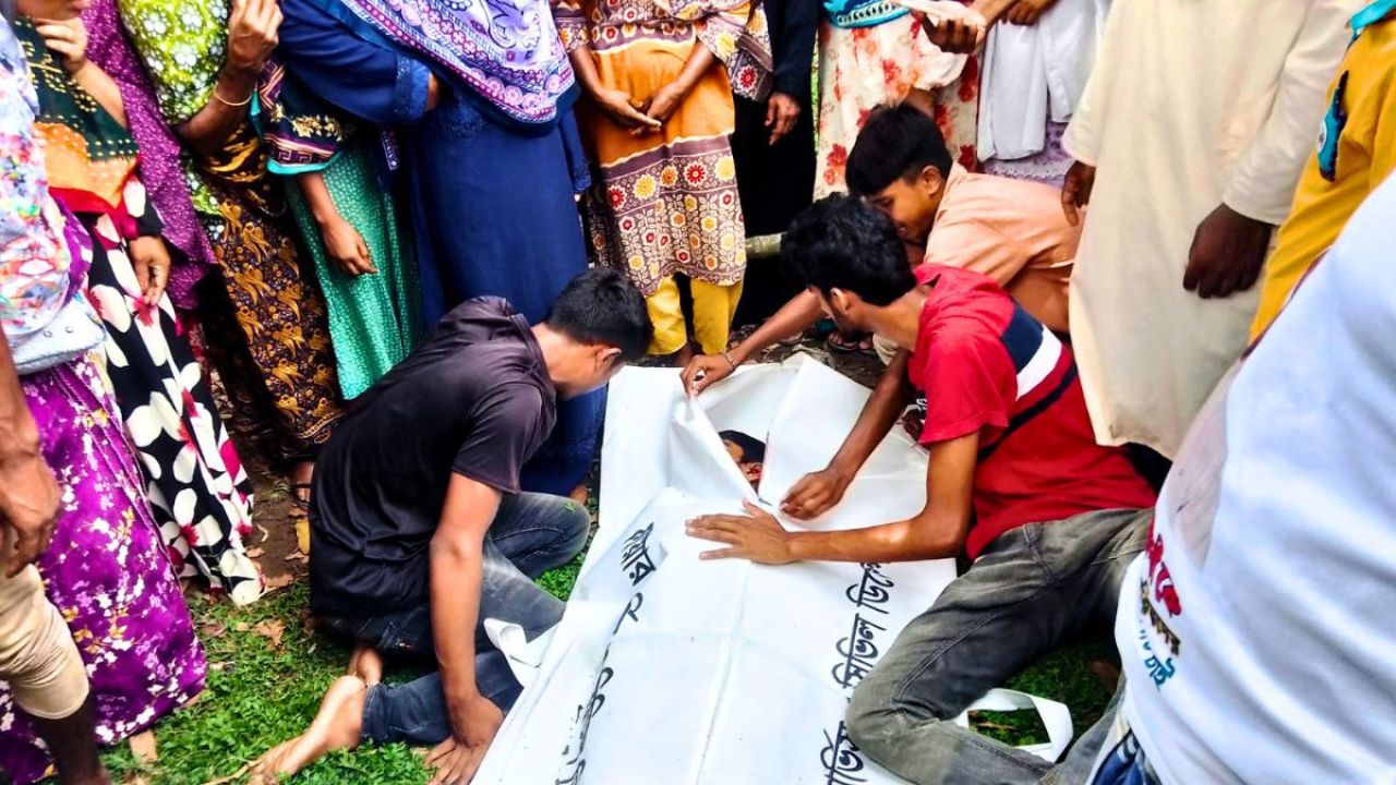 ঠাকুরগাঁওয়ে মোটরসাইকেলের ধাক্কায় পথচারীসহ নিহত ২