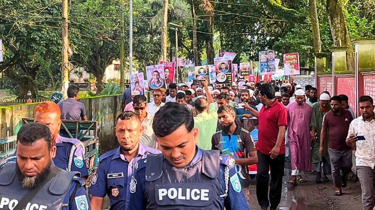 সাইফুল্লাহ-সালাহ উদ্দিনের খুনিদের সর্বোচ্চ শাস্তির দাবিতে বিক্ষোভ