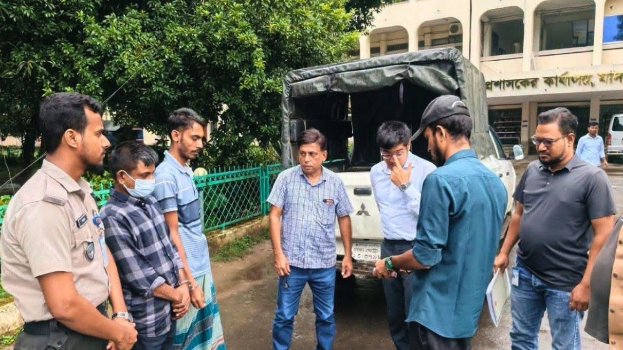 গাঁজার আড্ডায় অভিযান, দুইজনের কারাদণ্ড