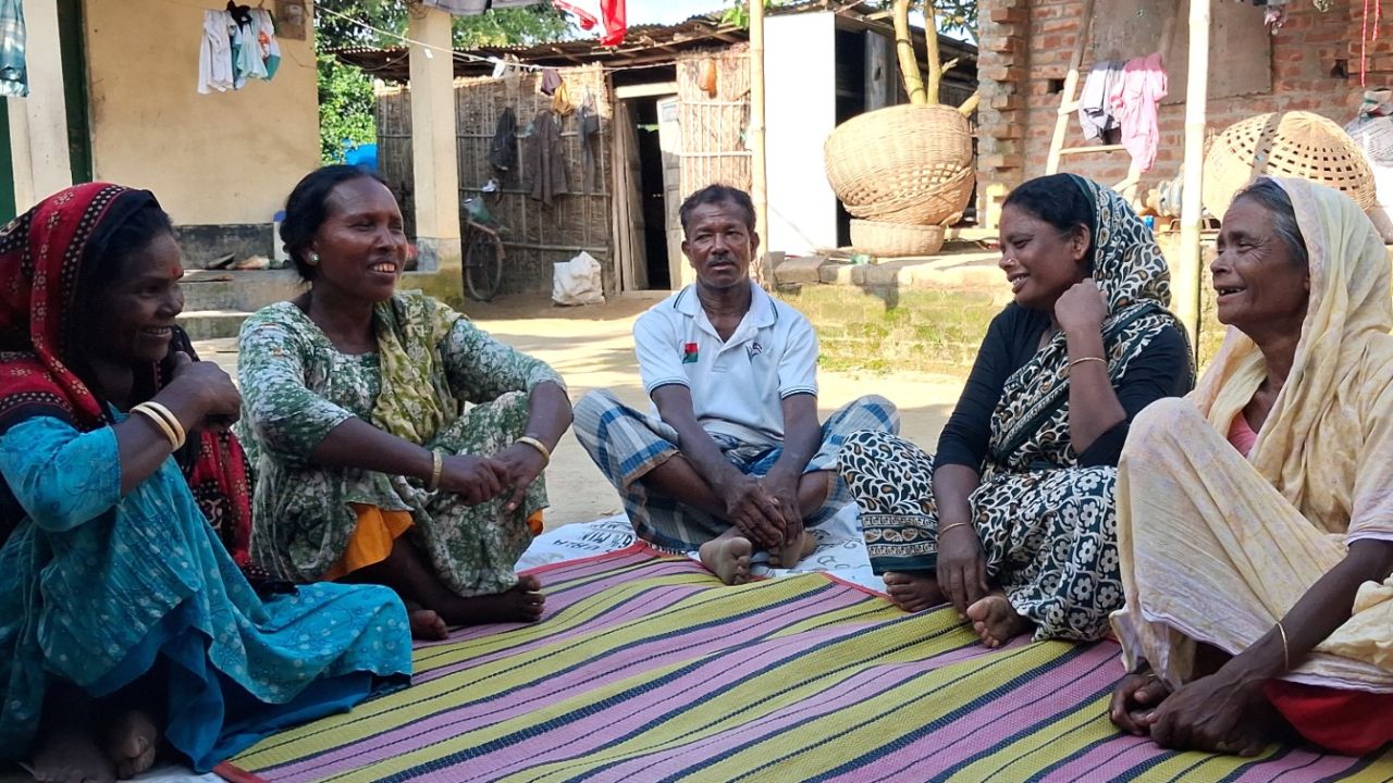 ছাগল দিয়ে শুরু, আজ ১২ লাখ টাকার সম্পদের মালিক আরতি মার্ডি