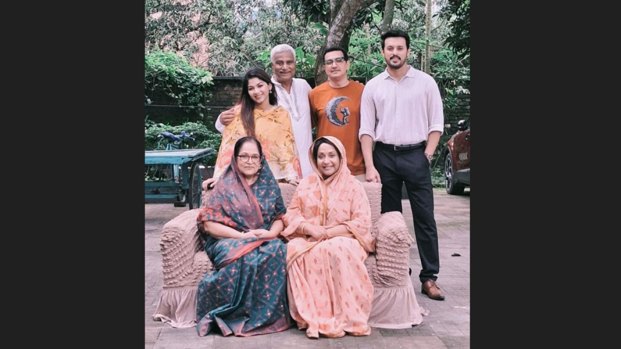 নির্মিত হলো সাগর জাহানের ‘রুমালে গাঁথা ভালোবাসা’