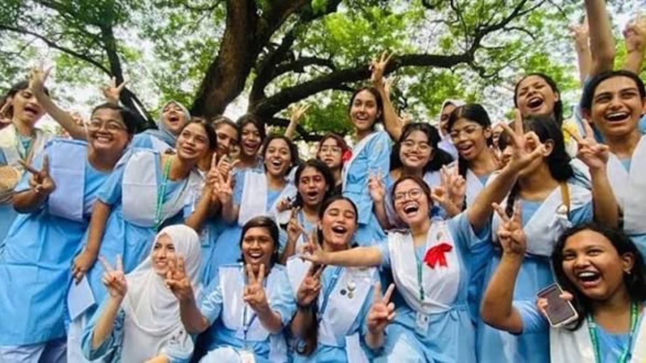 এসএসসির ফল প্রকাশ : জিপিএ-৫ ১ লাখ ১৬ হাজার