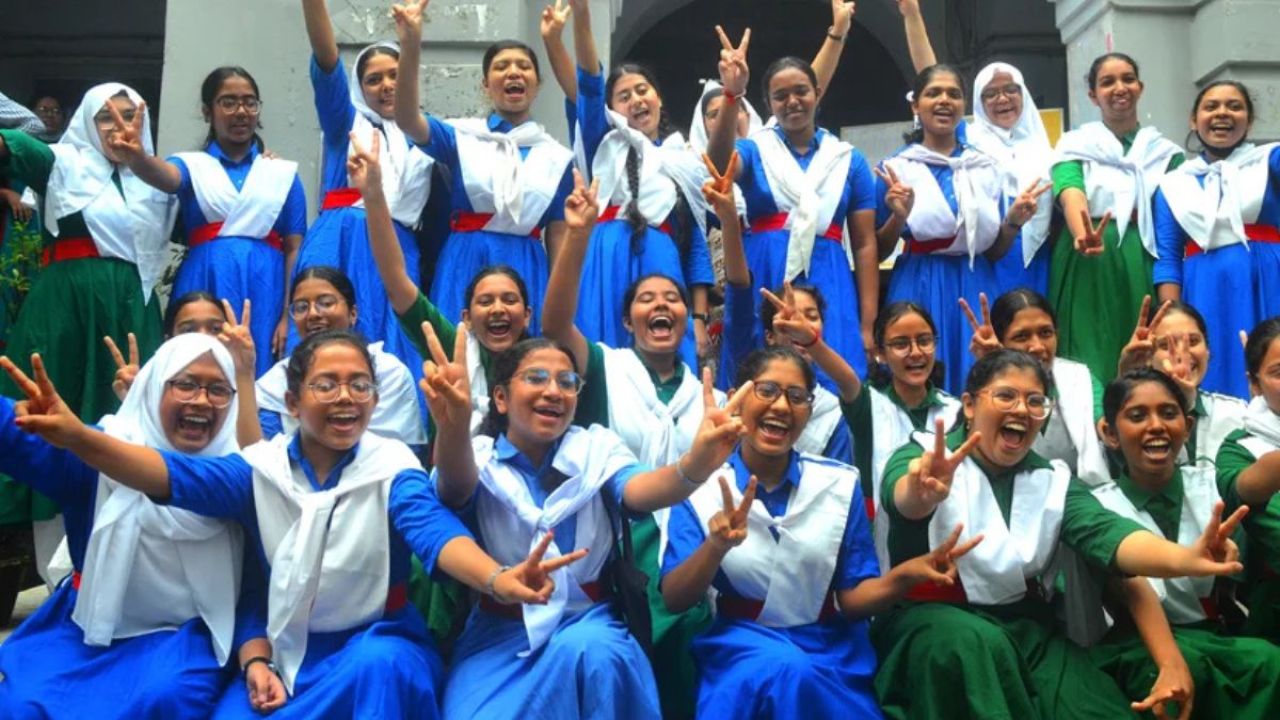 চট্টগ্রাম বোর্ডে এসএসসির ফলে বড় বিপর্যয়, ৫ বছরে সর্বনিম্ন