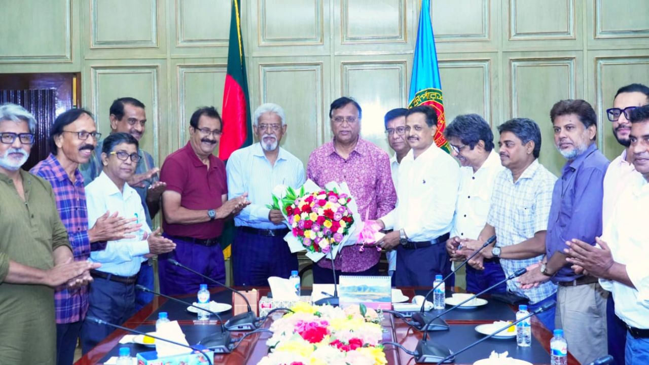 ডিএসসিসিকে জনসম্পৃক্ত করতে গণমাধ্যমের সহায়তা চাইলেন প্রশাসক