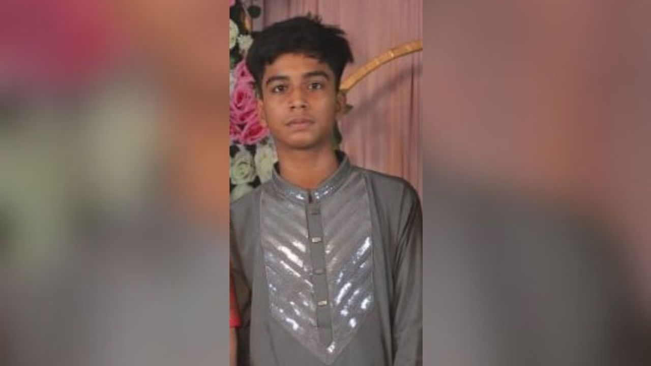 বাবার ঘাম, ছেলের সাফল্য: আকাশের গোল্ডেন জিপিএ-৫