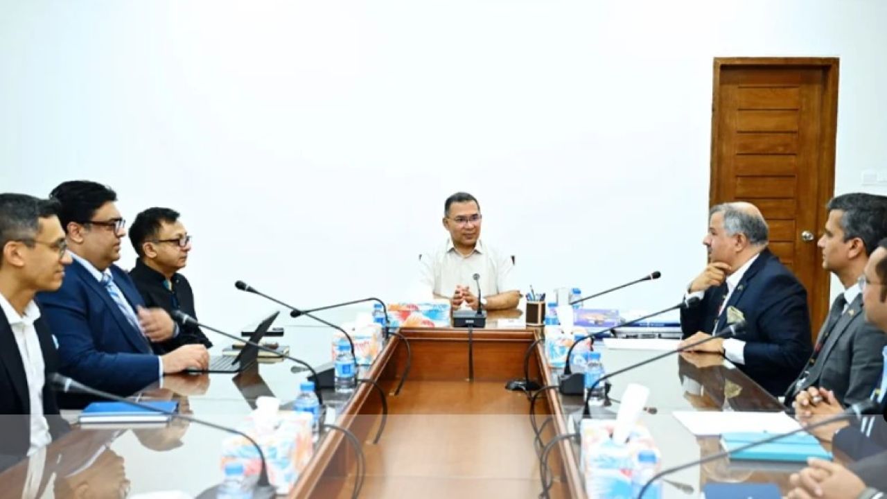 বিনিয়োগে আগ্রহী মার্কিন ব্যবসায়ীদের সঙ্গে বৈঠকে প্রধানমন্ত্রী