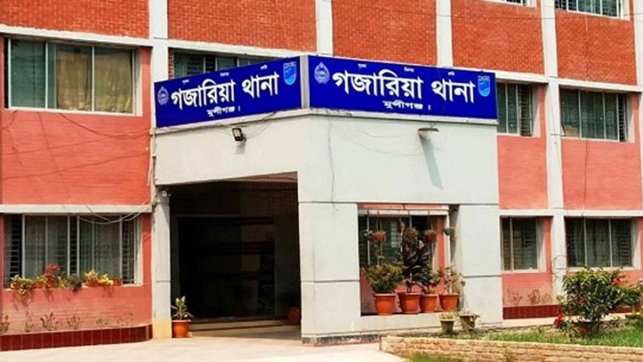 মাদক কারবারে বাঁধা দেওয়ায় যুবককে কুপিয়ে যখমের অভিযোগ