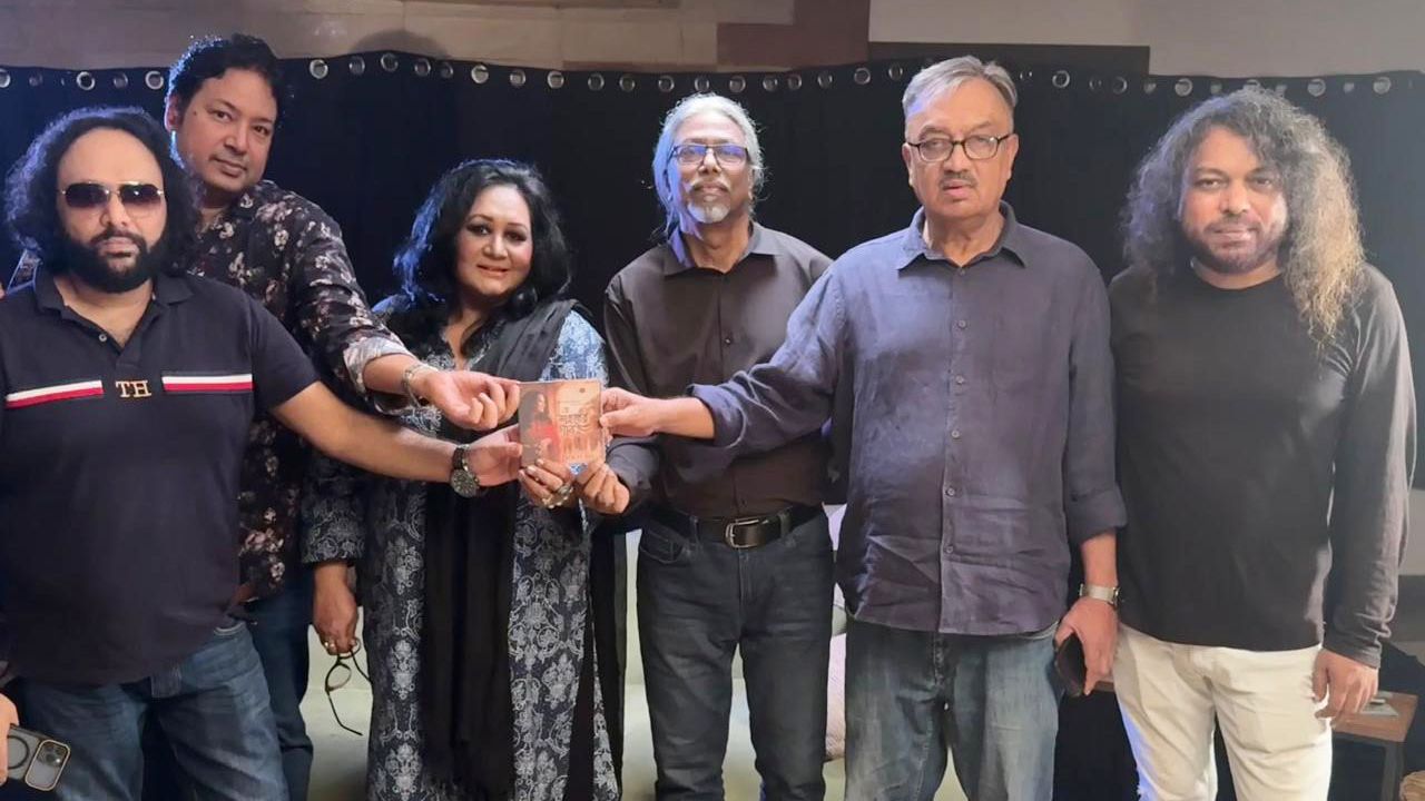 ‘এ শহরের গান’ নিয়ে ফিরছেন ফাহমিদা নবী
