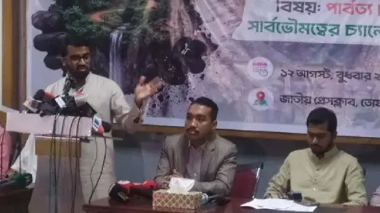 কর্নেল অলি এনসিপির ফাঁদে পা দিয়েছেন