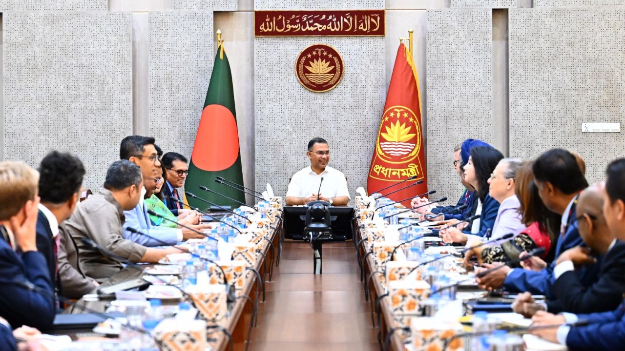 বাংলাদেশে মার্কিন বিনিয়োগ বাড়ানোর আহ্বান প্রধানমন্ত্রীর