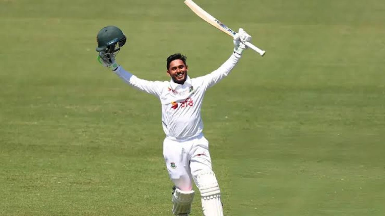 অজি মাটিতে প্রথম বাংলাদেশি হিসেবে টেস্ট সেঞ্চুরি