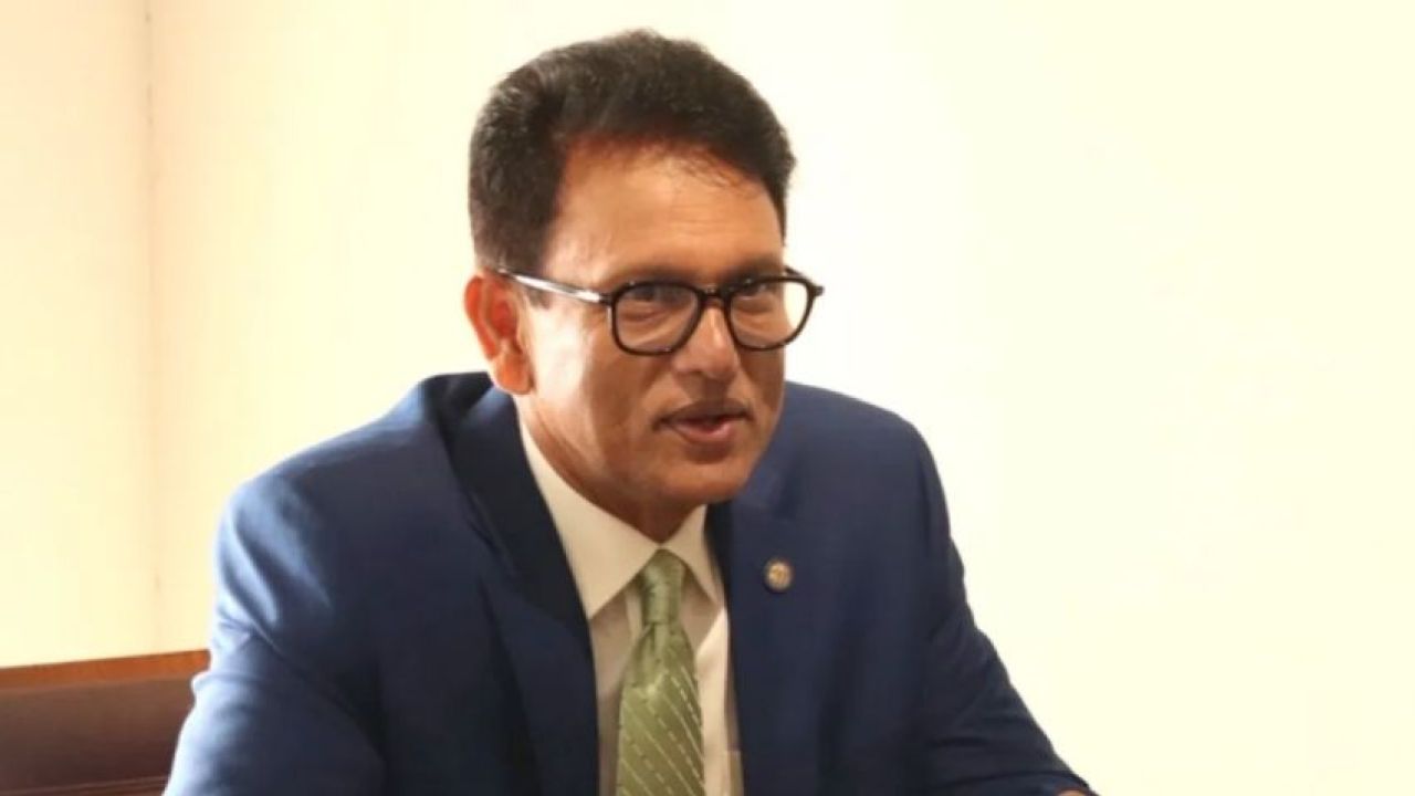 অবসরপ্রাপ্ত শিক্ষকদের জন্য যে বড় সুখবর দিলেন শিক্ষামন্ত্রী