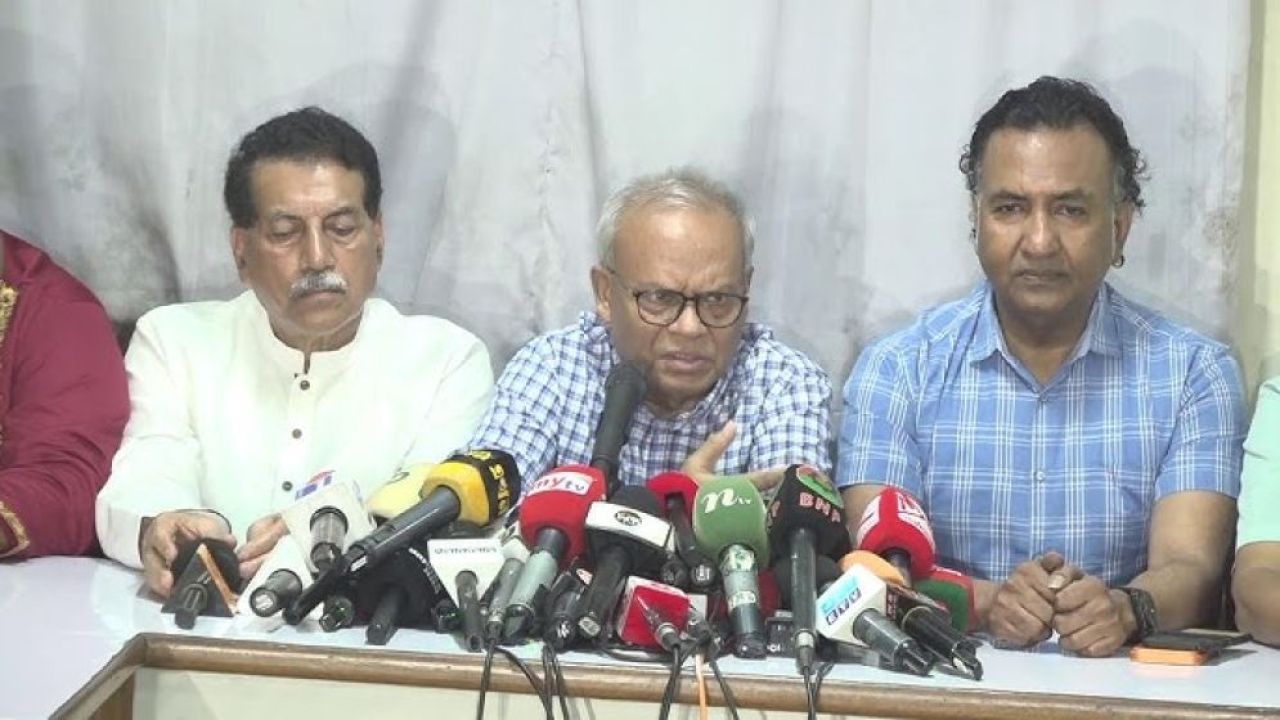 ছাত্রদলের নতুন কমিটি নিয়ে গুঞ্জন, যা জানালেন রুহুল কবির রিজভী