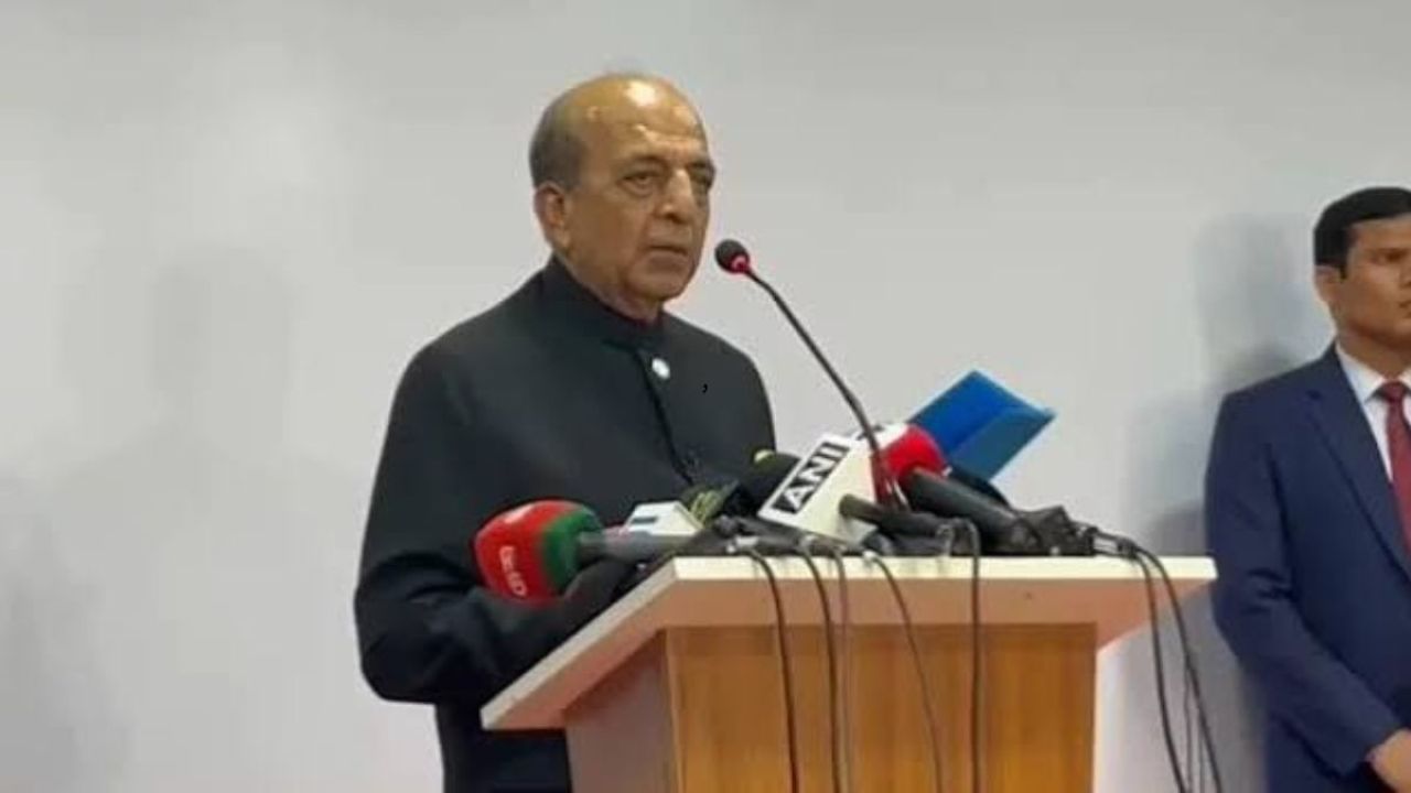 বাংলাদেশ-ভারত সম্পর্ক নতুন উচ্চতায় যাচ্ছে: দীনেশ ত্রিবেদী