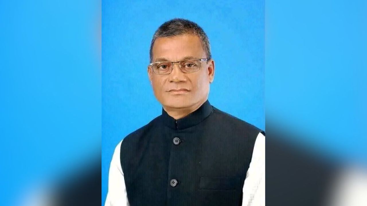 ঝিনাইদহে সাবেক সংসদ সদস্য নায়েব আলী গ্রেপ্তার