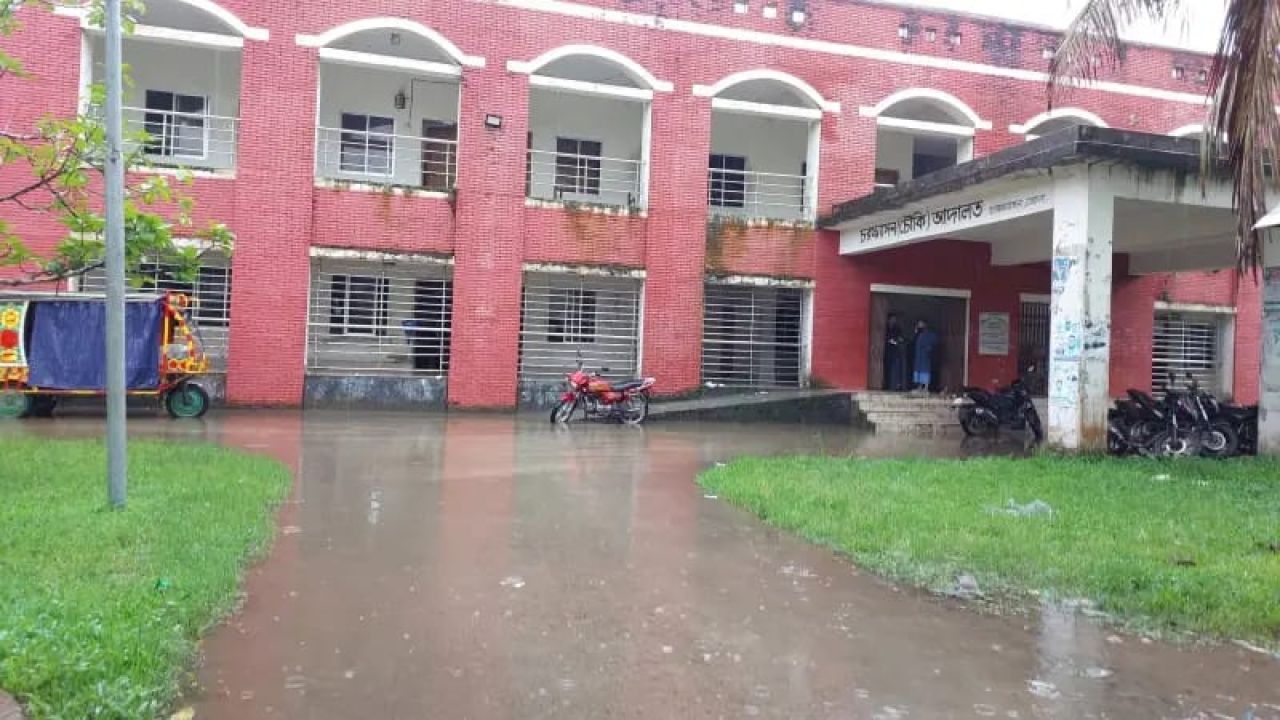 সাজানো মামলায় কৃষক পরিবারকে হয়রানির অভিযোগ