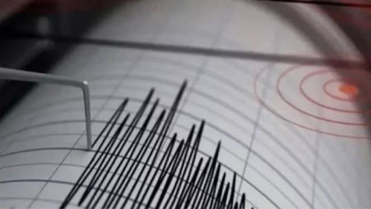 শক্তিশালী ভূমিকম্পে ফের কাঁপল ইন্দোনেশিয়া