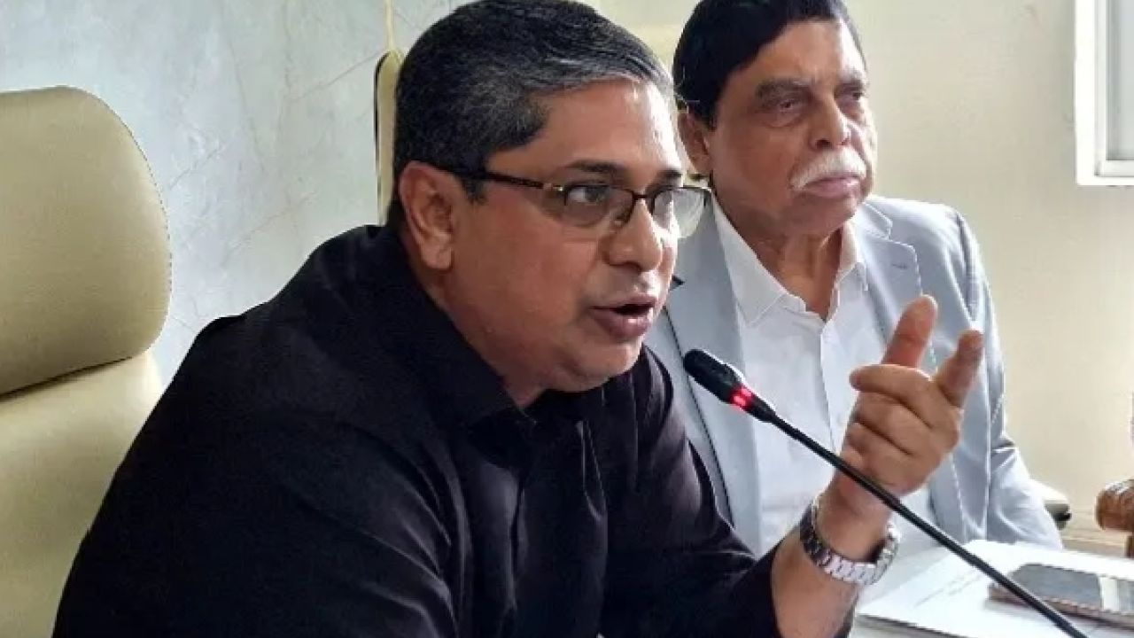 ছয় মাসের কাজে পুরোপুরি সন্তুষ্ট নন প্রতিমন্ত্রী
