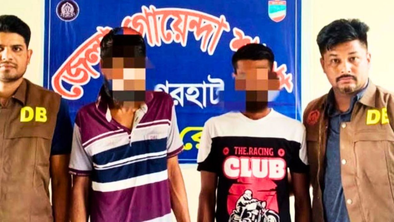 বাগেরহাটে মাজার ও বাজারে অভিযান, মাদকসহ গ্রেপ্তার ৭