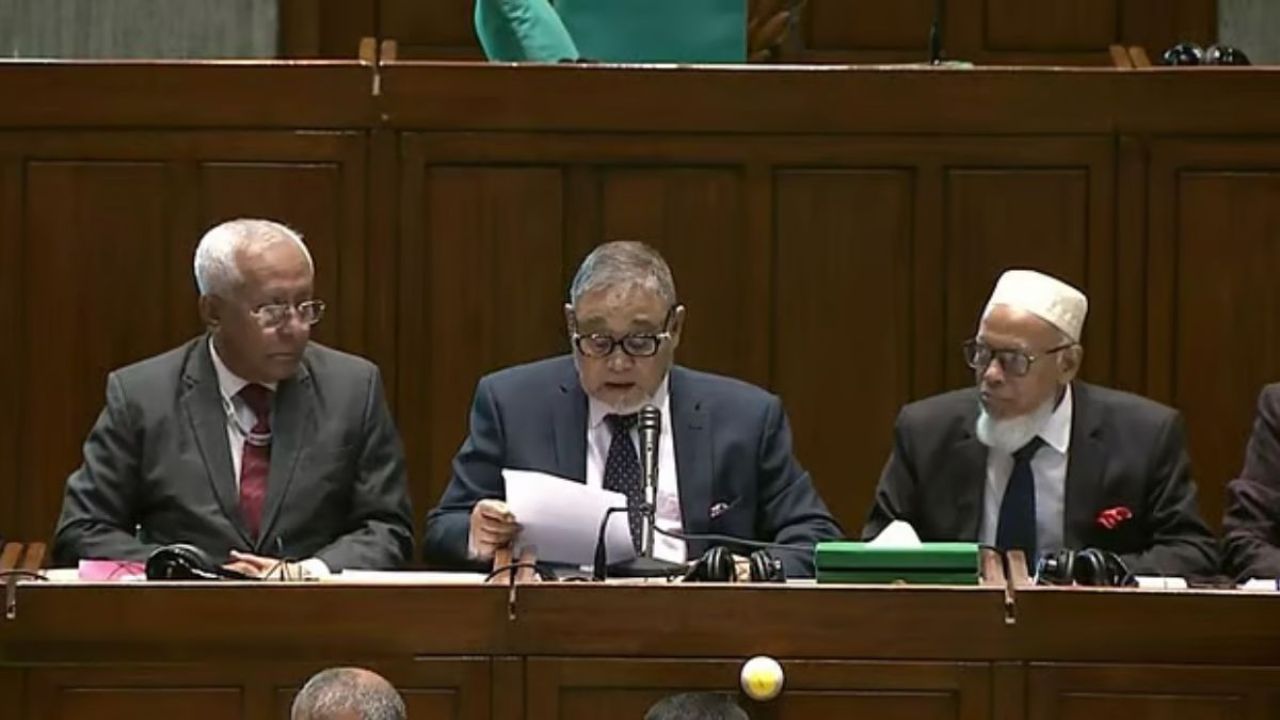 সংসদে ভোটের নিয়ম জানালেন সিইসি