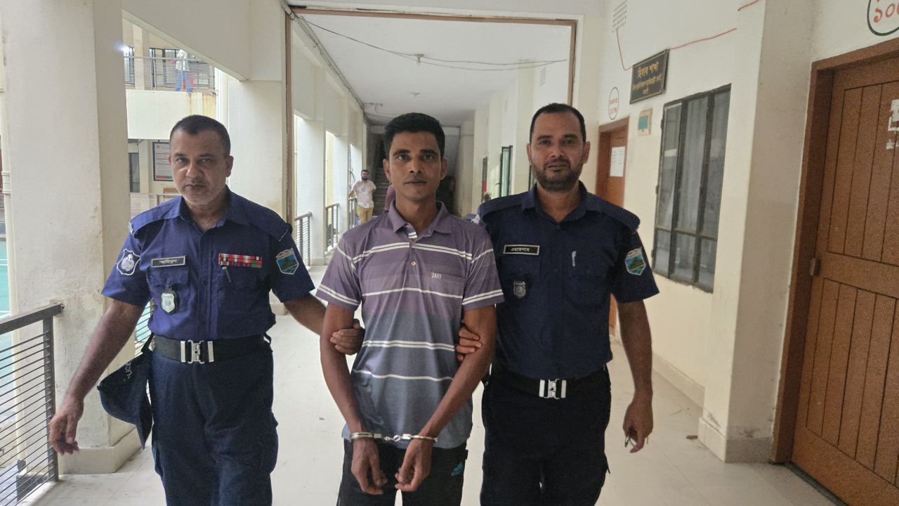 নওগাঁয় কন্যাসন্তান হওয়ায় স্ত্রীকে হত্যা, স্বামীর যাবজ্জীবন