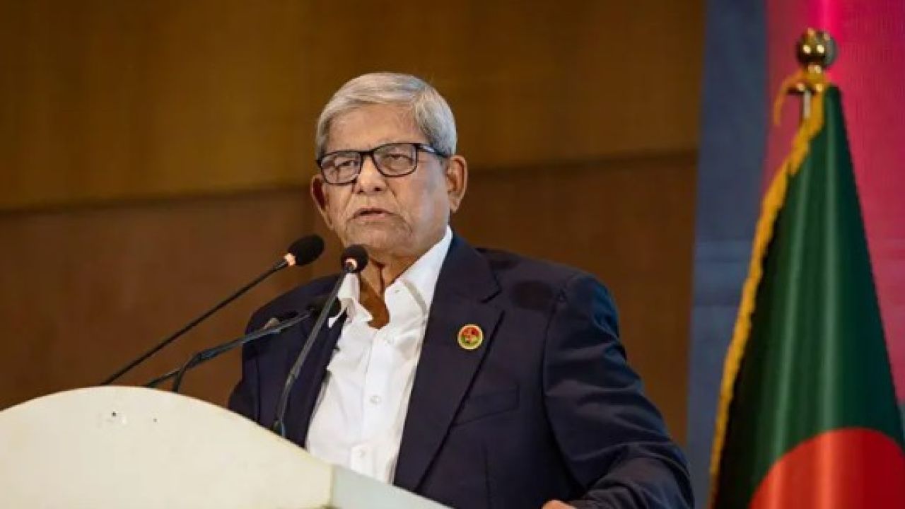 রাষ্ট্রপতি হিসেবে শপথ নিলেন মির্জা ফখরুল