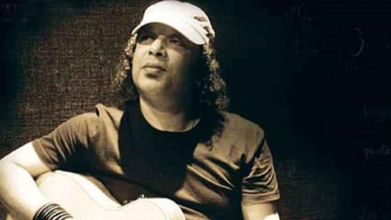 ৮ ব্যান্ড ও ১২ শিল্পীর কণ্ঠে আইয়ুব বাচ্চুর ২০ গান