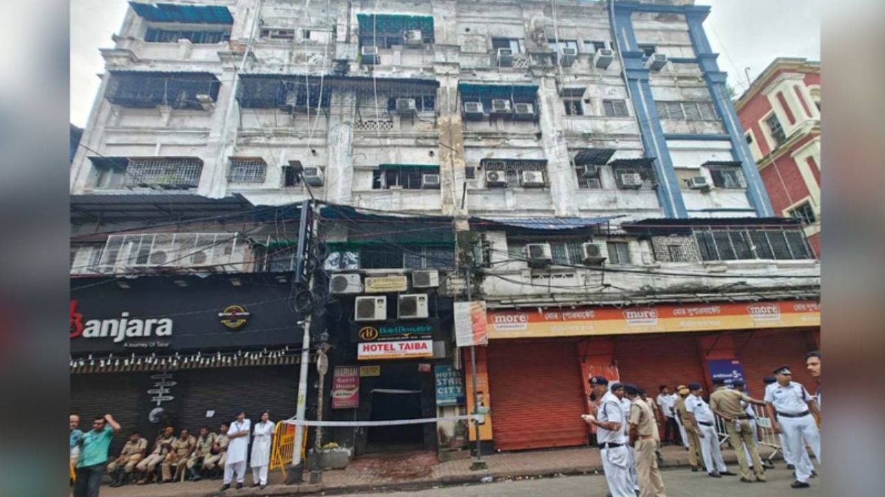 কলকাতার হোটেলে অগ্নিনিরাপত্তায় কড়াকড়ি : ১৩টি বন্ধ, খালি হচ্ছে ১৬টি