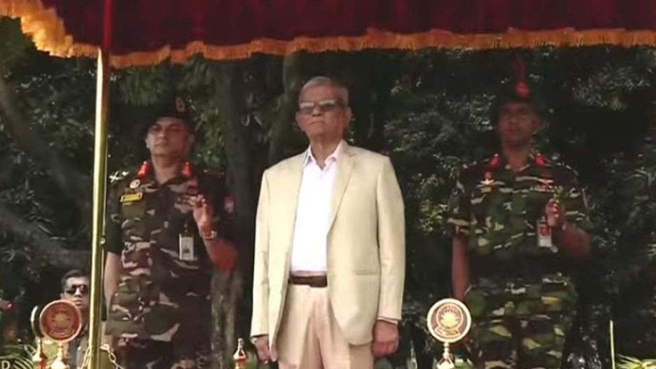 বঙ্গভবনে রাষ্ট্রপতি মির্জা ফখরুল, দেওয়া হলো গার্ড অব অনার