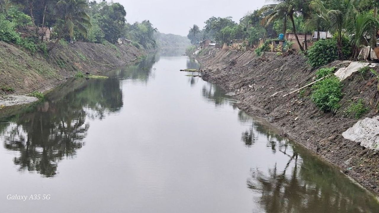 ৫০ বছর পর প্রাণ ফিরল জিয়া খালে 