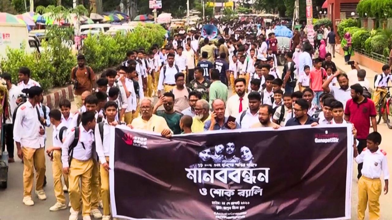 রংপুরে ৪ খুনের তদন্তকে ‘সাজানো নাটক’ আখ্যা দিয়ে আলটিমেটাম