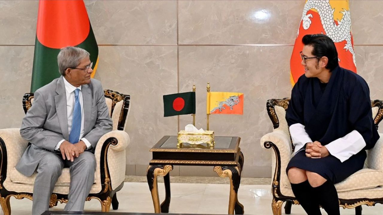 রাষ্ট্রপতি ও প্রধানমন্ত্রীকে ভুটান সফরের আমন্ত্রণ জানালেন রাজা