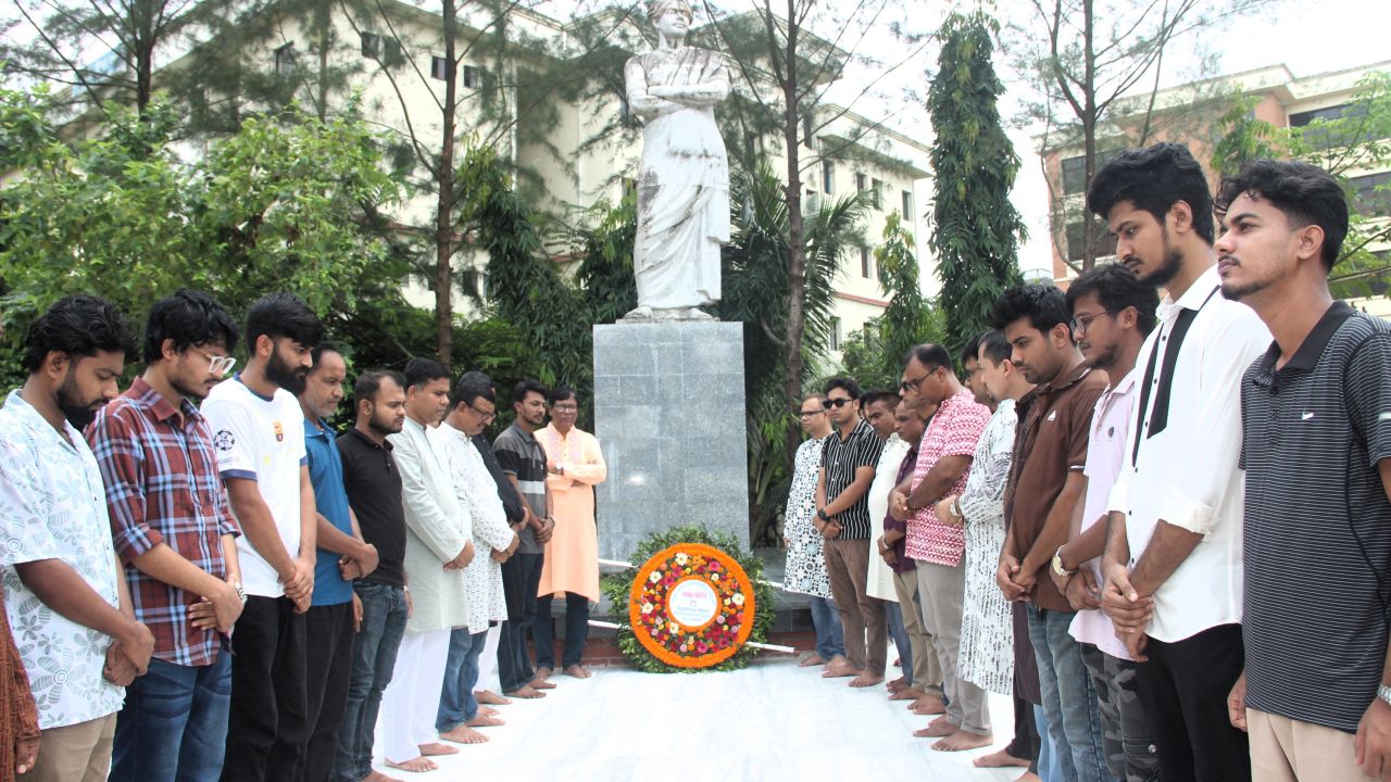 নজরুলের মৃত্যুবার্ষিকীতে ক্যাম্পাসে অন্যরকম আয়োজন