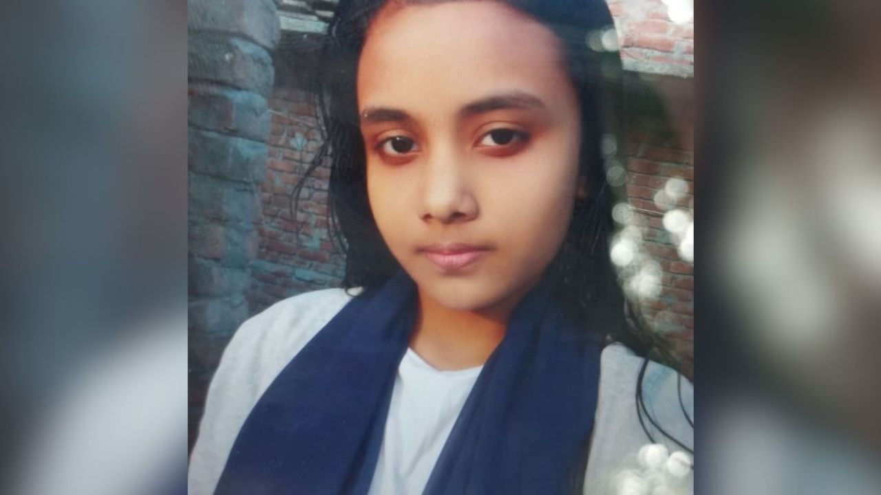 ট্রেনের নিচে ঝাঁপ দিয়ে গৃহবধূর আত্মহত্যা