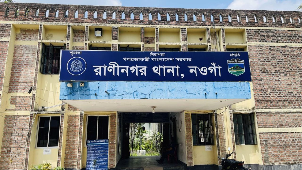 কার্টুন দেখানোর কথা বলে শিশু ধর্ষণ, গ্রেপ্তার ২