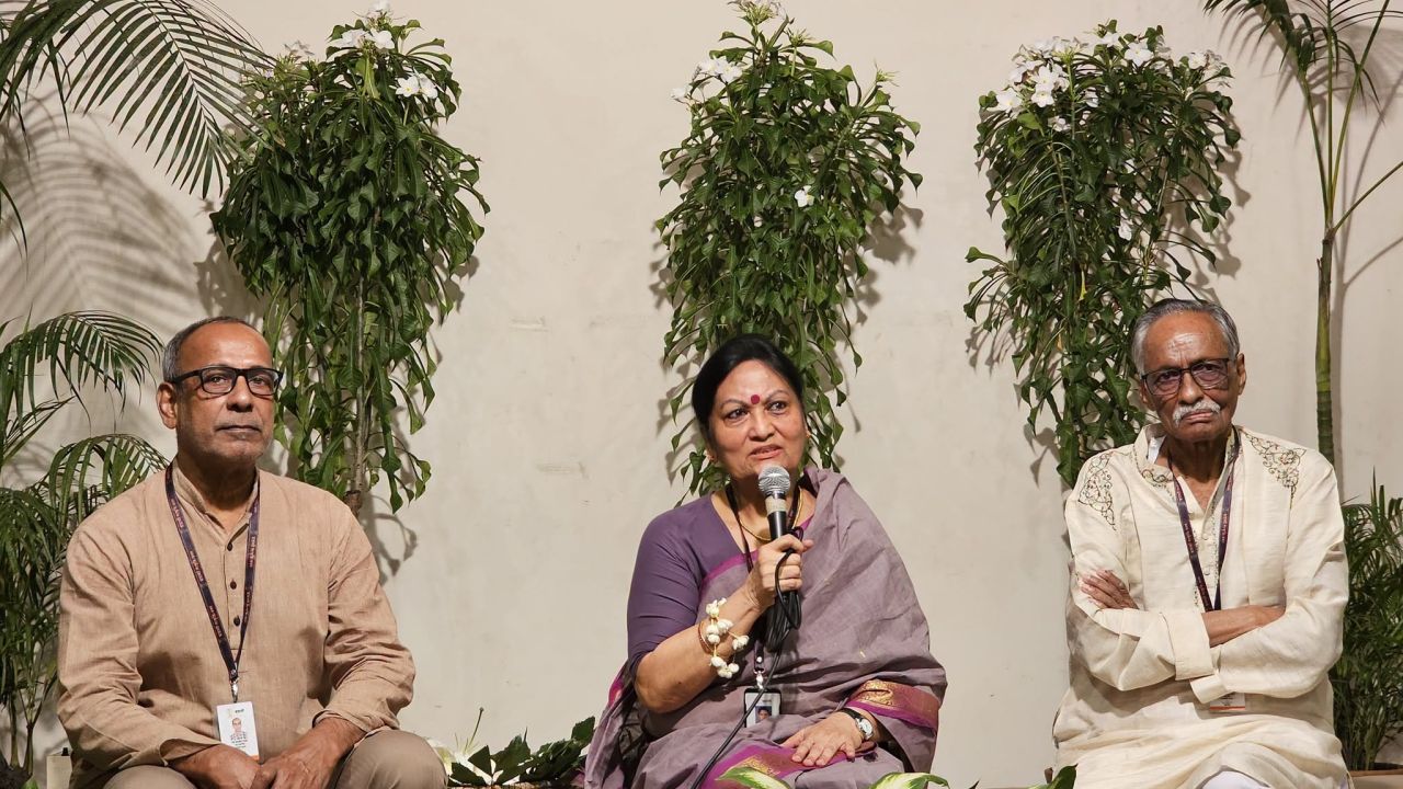 বিশ্বজুড়ে বাংলা গানের পাঠ ছড়িয়ে দিচ্ছে ছায়ানট
