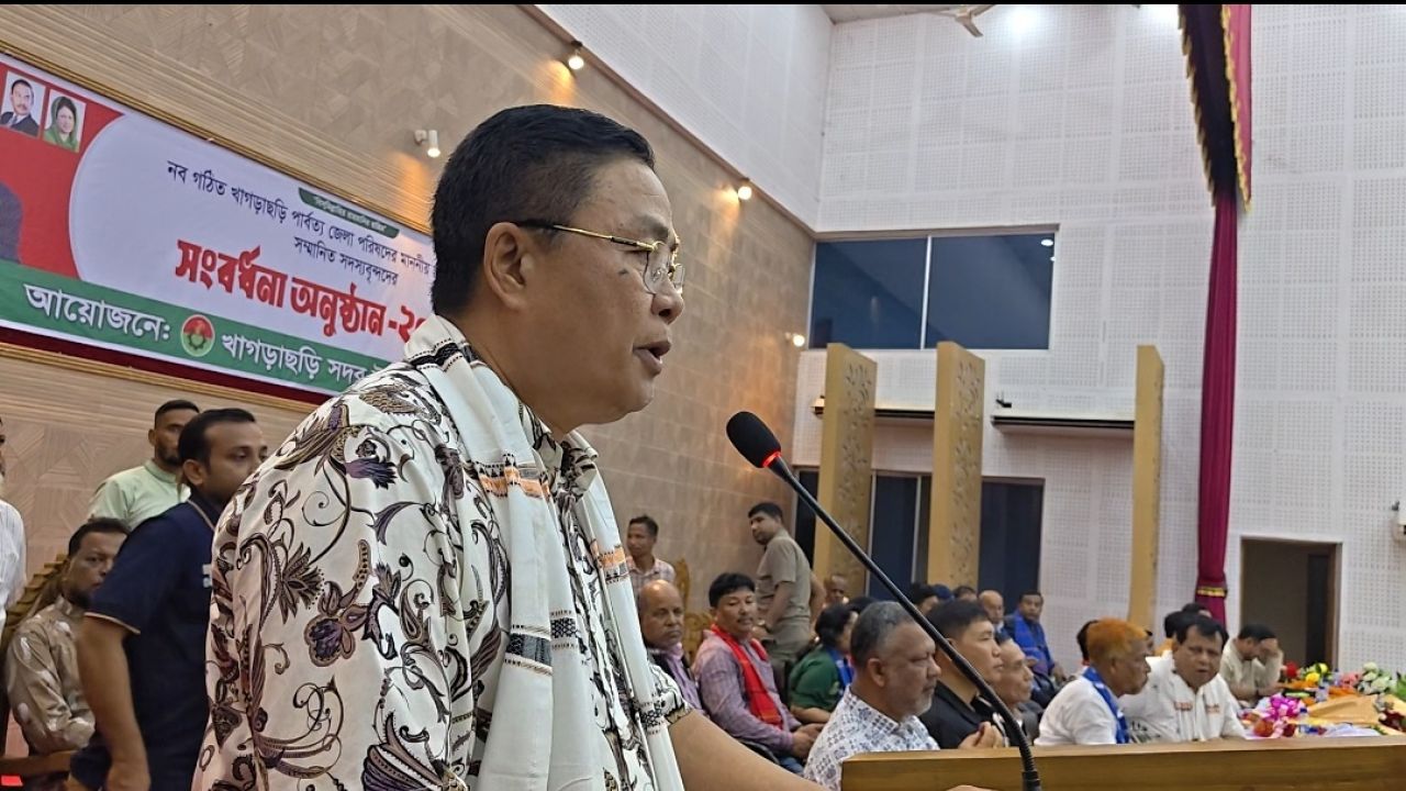 খাগড়াছড়ি জেলা পরিষদকে জনবান্ধব করার প্রতিশ্রুতি নতুন চেয়ারম্যানের
