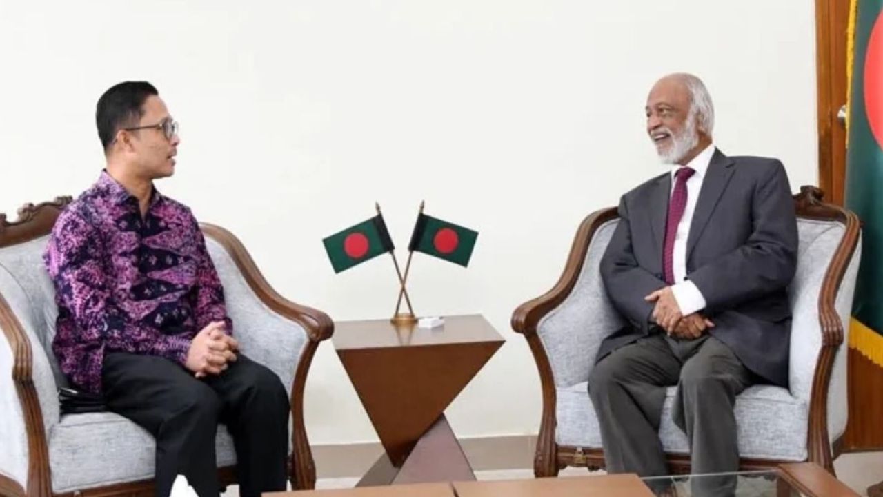 মালয়েশিয়ায় ২ লাখ শ্রমিক পাঠানোর প্রক্রিয়া শুরু হচ্ছে সেপ্টেম্বরে