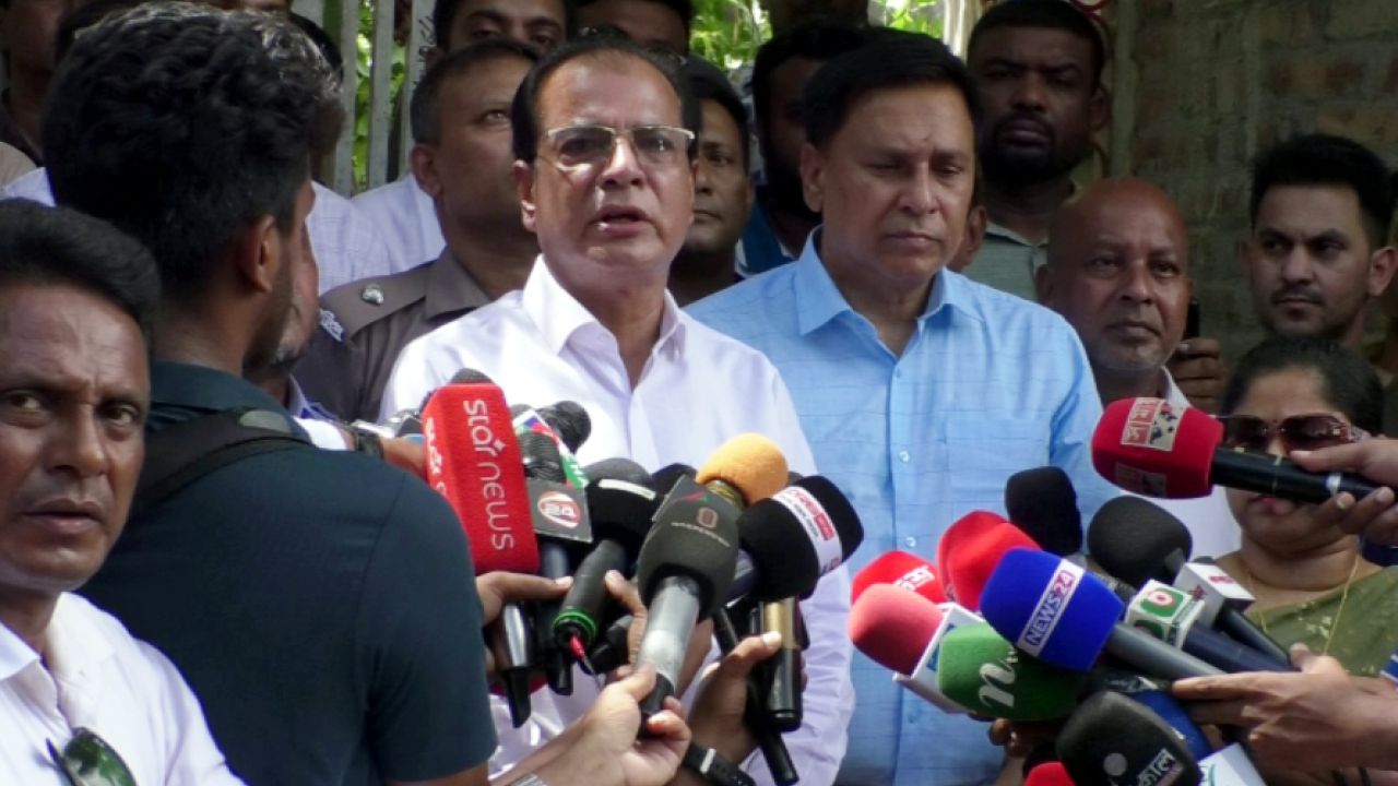 রংপুরে ৪ খুন: দ্রুত বিচার ও সর্বোচ্চ শাস্তির আশ্বাস ত্রাণমন্ত্রীর
