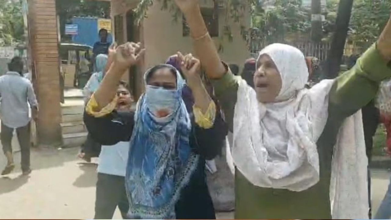 টঙ্গীতে থানার ভেতরে ‘জয় বাংলা’ স্লোগান, আটক ৫